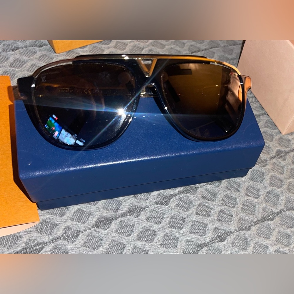 LOUIS VUITTON MASCOT SUNGLASSES LEGIT